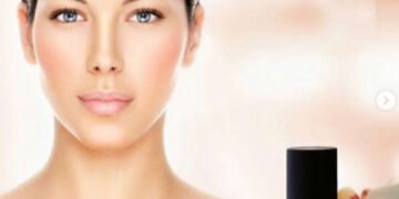 बेदाग़ मेकअप का राज़ है-प्राइमर. यहां जानिए इसे लगाने के फ़ायदे