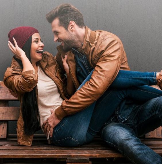 कुछ छुपे हुए संकेत जो बताएंगे कि उन्हें आपसे प्यार है