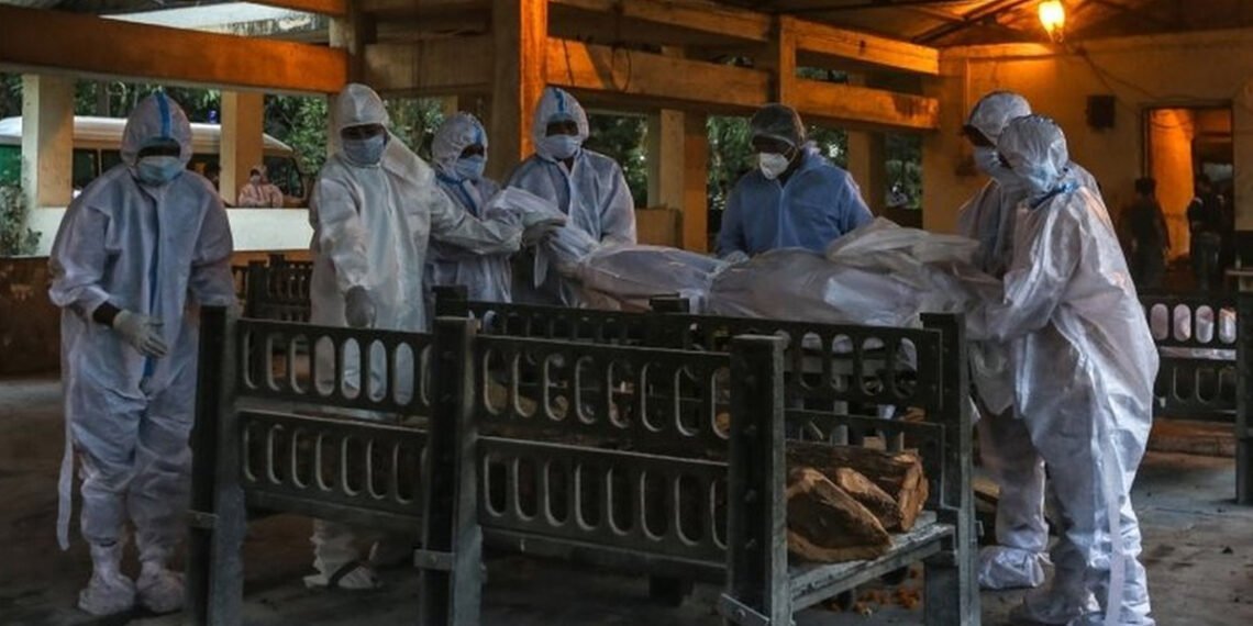 अथाह दुख में भी इस बात से राहत मिली कि नैतिकता जीवित है: शरद सिंह की डायरी