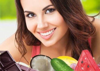 गर्मियों में त्वचा पर चमक ले आएंगे ये सुपर फ़ूड्स