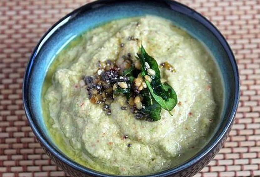 शिमला मिर्च और नारियल की चटनी