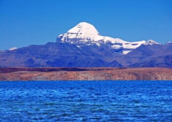 कैलाश मानसरोवर: एक दैवीय अनुभूति