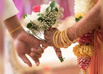 भारतीय मांओं को नहीं है लव मैरिज से गुरेज़, 80 फ़ीसदी हैं इसके पक्ष में