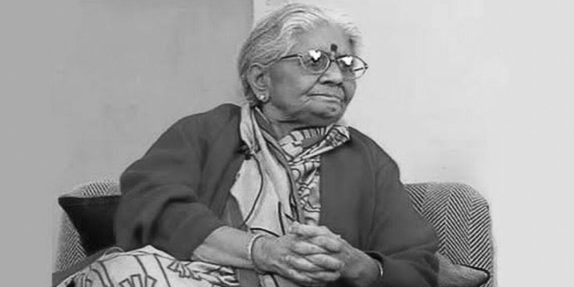 मन्नू भंडारी की पारंपरिक दिखने वाली नायिकाएं, आधुनिकता का अपने ढंग से संधान करती हैं