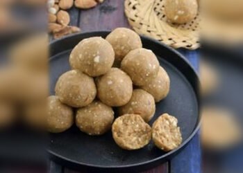 आटा-गुड़-मेवा के ये लड्डू खाइए सर्दियां बिंदास बिताइए