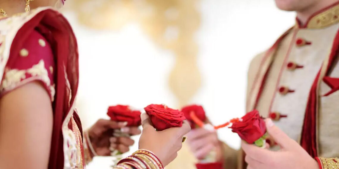 पहले यह तय करें कि शादी टूटी तो गुज़ारा कैसे होगा?