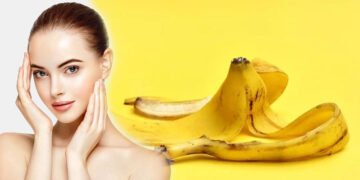 राज़ चाहिए जवां त्वचा का? आज़माइए छिलका केले का