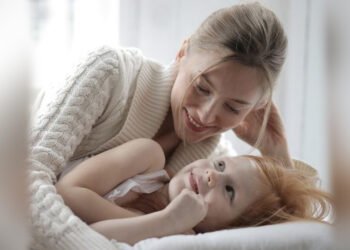 बच्चों की परवरिश के ये मंत्र उनका स्वभाव बदल देंगे