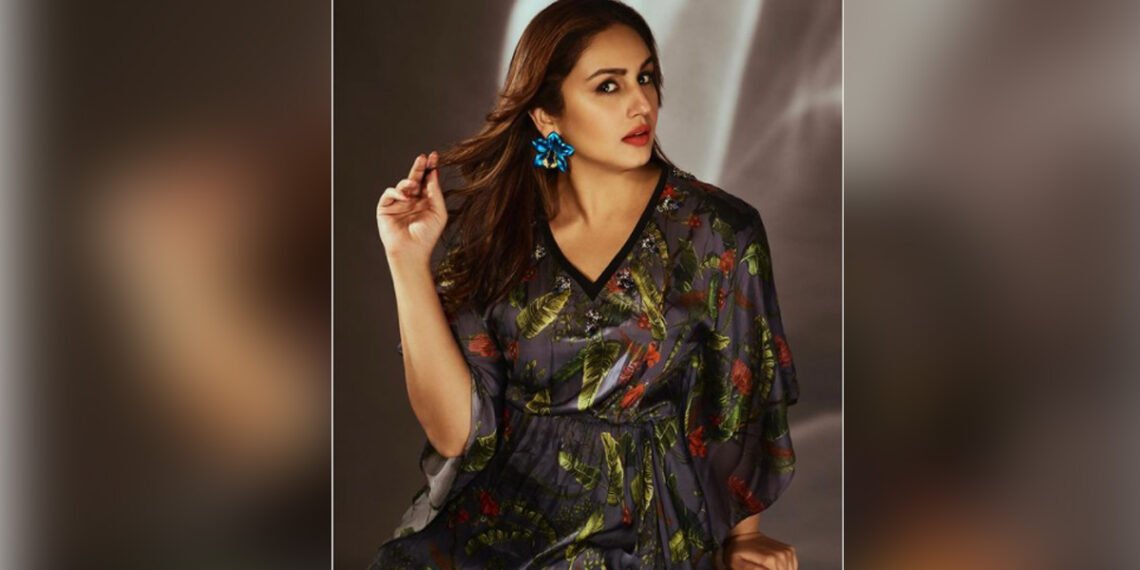 ज्वेलरी को बनाएं अपने फ़ैशन लुक के आकर्षण का केंद्र