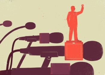 तुम से पहले वो जो इक शख़्स यहां तख़्त-नशीं था: हबीब जालिब की ग़ज़ल