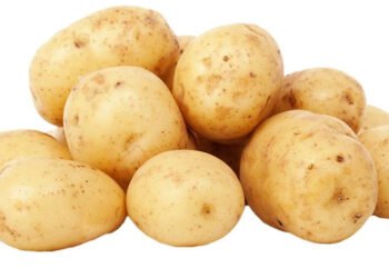 सेहत से नवाज़ेगा आलू, बस उसे इस तरह खाइए…